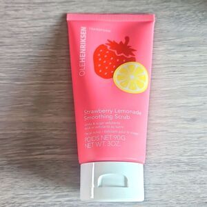 OLE HENRIKSEN Strawberry Lemonade Smoothing Scrub 3 Oz MSRP $35 NEW